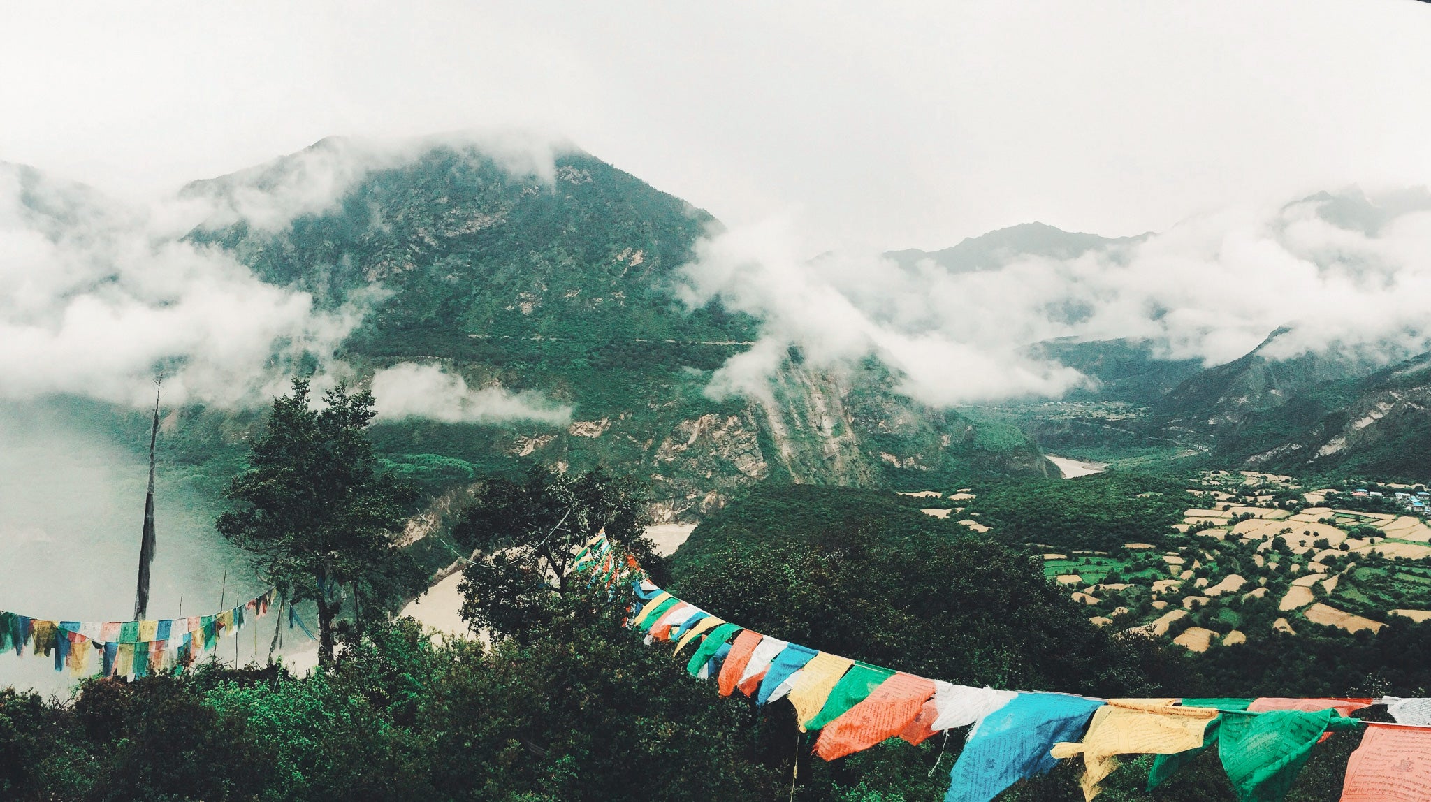 Photo des montagnes du Yunnan en Chine  - Crédit Photo : Amy Zhang